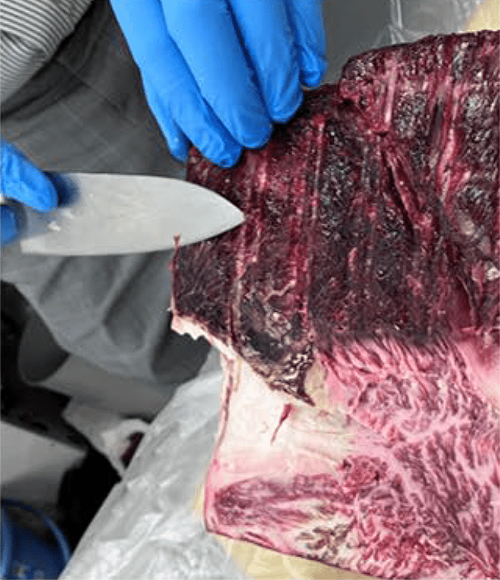 余分な脂肪などを取り除いて販売